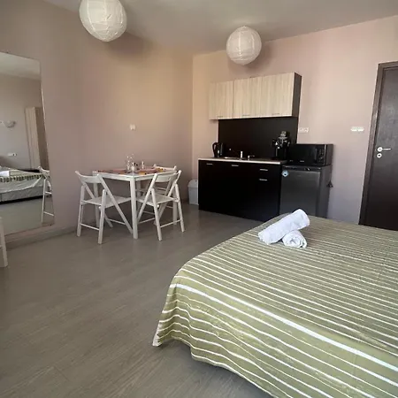 корал Hotel de apartamente Obzor