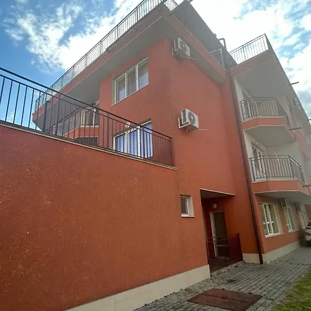 Hotel de apartamente корал