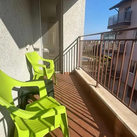корал Apartmanhotel