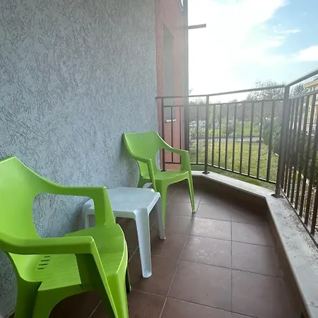 корал Hotel de apartamente 3*